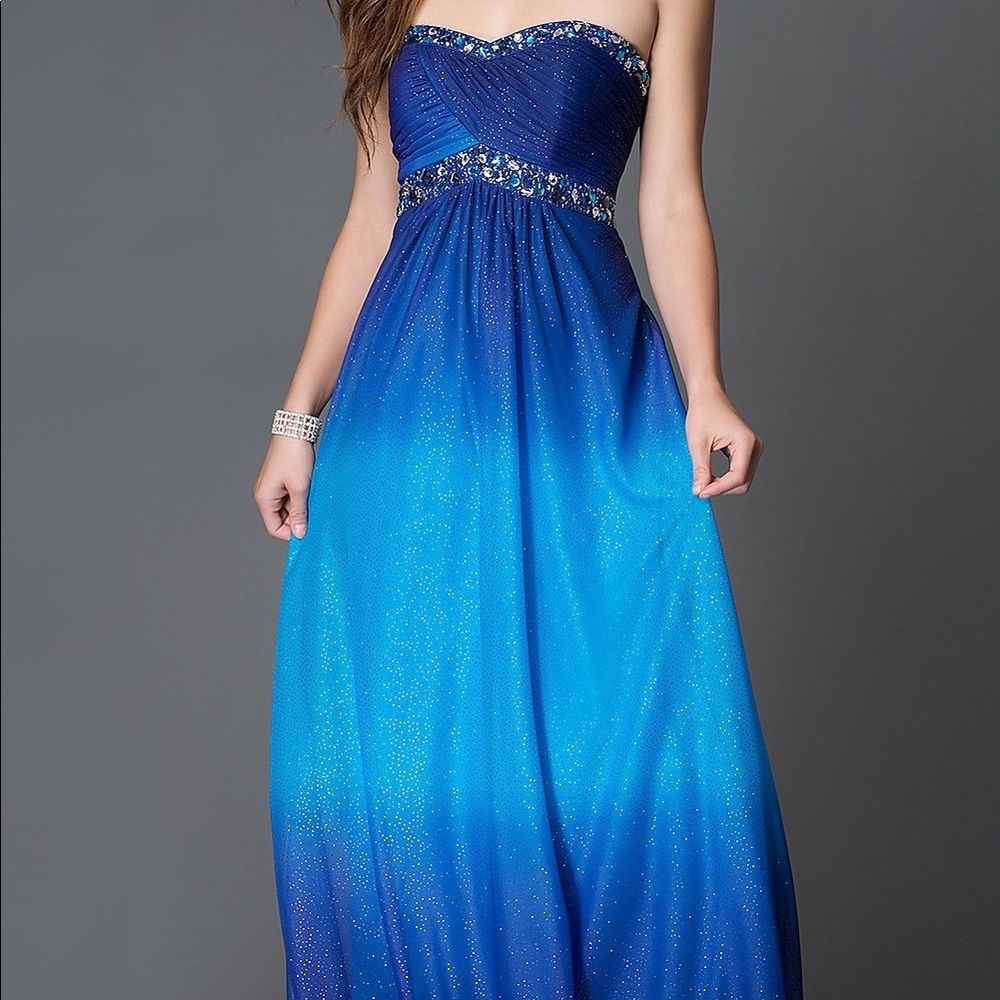 Blue ombré prom dress